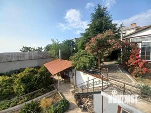 Дом 198м², 2-этажный, участок 6 сот.  