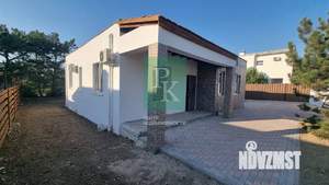 Дом 100м&sup2;, 1-этажный, участок 5 сот.  