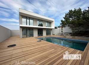 Дом 212м², 2-этажный, участок 5 сот.  