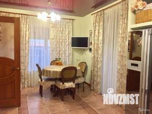 Дом 170м², 2-этажный, участок 4 сот.  