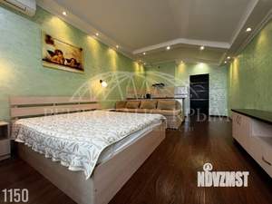Коттедж 180м², 2-этажный, участок 3 сот.  