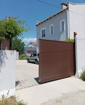 Дом 136м², 2-этажный, участок 6 сот.  