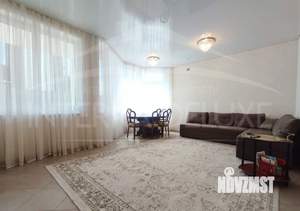 Дом 299м², 2-этажный, участок 5 сот.  