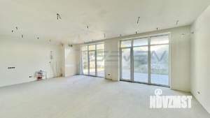 Дом 336м², 2-этажный, участок 5 сот.  