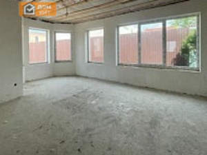 Дом 100м&sup2;, 1-этажный, участок 4 сот.  