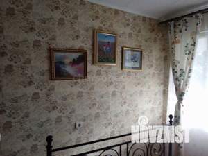 Дом 150м&sup2;, 2-этажный, участок 4 сот.  