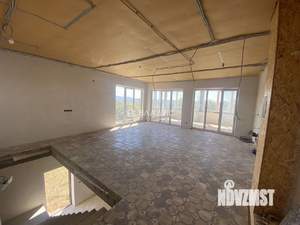 Дом 296м&sup2;, 2-этажный, участок 8 сот.  