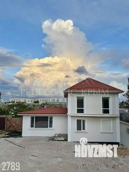 Дом 380м&sup2;, 2-этажный, участок 20 сот.  