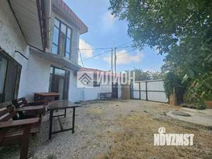 Дача 195м&sup2;, 2-этажный, участок 5 сот.  