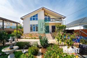 Дом 203м², 2-этажный, участок 5 сот.  