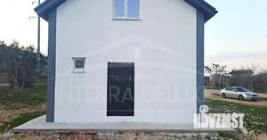 Дом 85м², 2-этажный, участок 4 сот.  