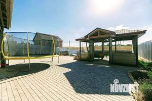 Дом 561м&sup2;, 3-этажный, участок 12 сот.  