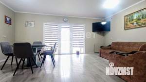 Дом 123м², 2-этажный, участок 7 сот.  