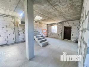 Дом 160м&sup2;, 2-этажный, участок 4 сот.  