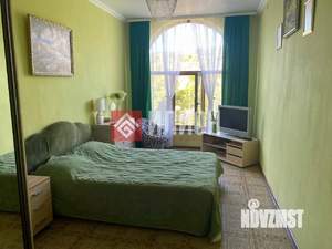 Дом 157м&sup2;, 2-этажный, участок 17 сот.  