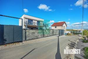 Дом 240м², 2-этажный, участок 4 сот.  