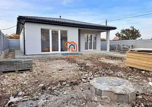 Дом 120м², 1-этажный, участок 4 сот.  