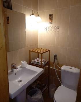 Дом 301м&sup2;, 3-этажный, участок 5 сот.  