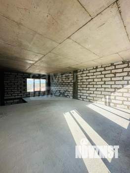 Дом 558м&sup2;, 2-этажный, участок 6 сот.  