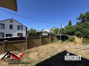 Дом 300м², 2-этажный, участок 10 сот.  