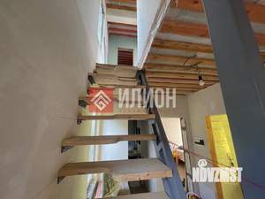 Дом 140м&sup2;, 2-этажный, участок 7 сот.  