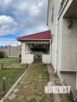 Дом 250м², 3-этажный, участок 5 сот.  