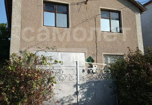 Дача 105м², 2-этажный, участок 5 сот.  