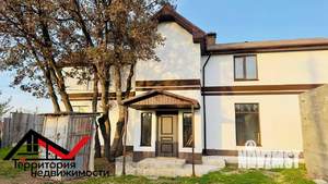 Дом 138м&sup2;, 2-этажный, участок 5 сот.  