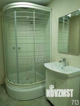 Дом 67м&sup2;, 2-этажный, участок 3 сот.  