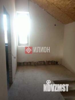 Дом 183м², 2-этажный, участок 4 сот.  