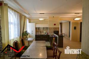 Дом 170м², 2-этажный, участок 4 сот.  