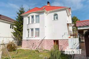 Дом 208м², 4-этажный, участок 15 сот.  