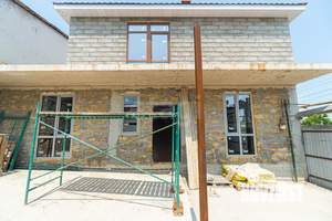 Дом 100м², 2-этажный, участок 2 сот.  