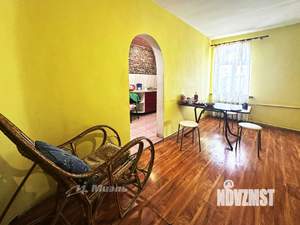 Дом 500м², 3-этажный, участок 13 сот.  