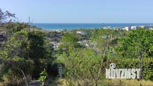 Дом 72м&sup2;, 2-этажный, участок 6 сот.  