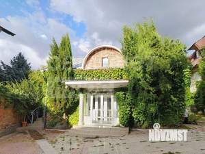 Дом 185м², 3-этажный, участок 12 сот.  