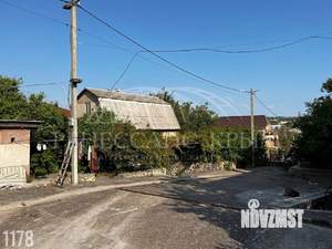 Дом 310м&sup2;, 3-этажный, участок 34 сот.  