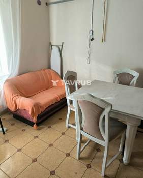 Дом 1200м², 2-этажный, участок 10 сот.  