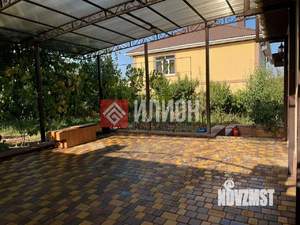 Дом 220м&sup2;, 2-этажный, участок 10 сот.  