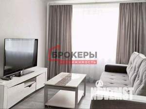 Дом 200м&sup2;, 2-этажный, участок 7 сот.  