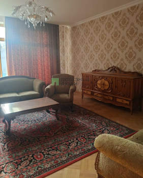 Дом 350м², 3-этажный, участок 8 сот.  