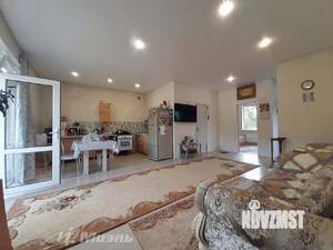 Дом 400м², 2-этажный, участок 5 сот.  