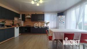 Дом 210м&sup2;, 2-этажный, участок 8 сот.  