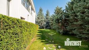 Дом 1911м&sup2;, 4-этажный, участок 36 сот.  