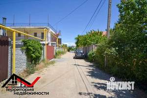 Дом 200м&sup2;, 2-этажный, участок 4 сот.  