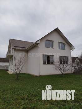 Дом 243м&sup2;, 2-этажный, участок 12 сот.  