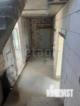 Дом 242м², 2-этажный, участок 4 сот.  