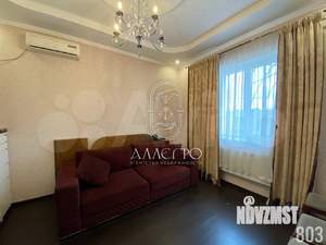 Дом 208м², 2-этажный, участок 9 сот.  