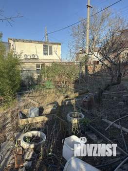 Дача 38м&sup2;, 2-этажный, участок 4 сот.  