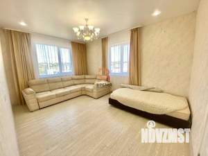 Дом 145м², 2-этажный, участок 6 сот.  